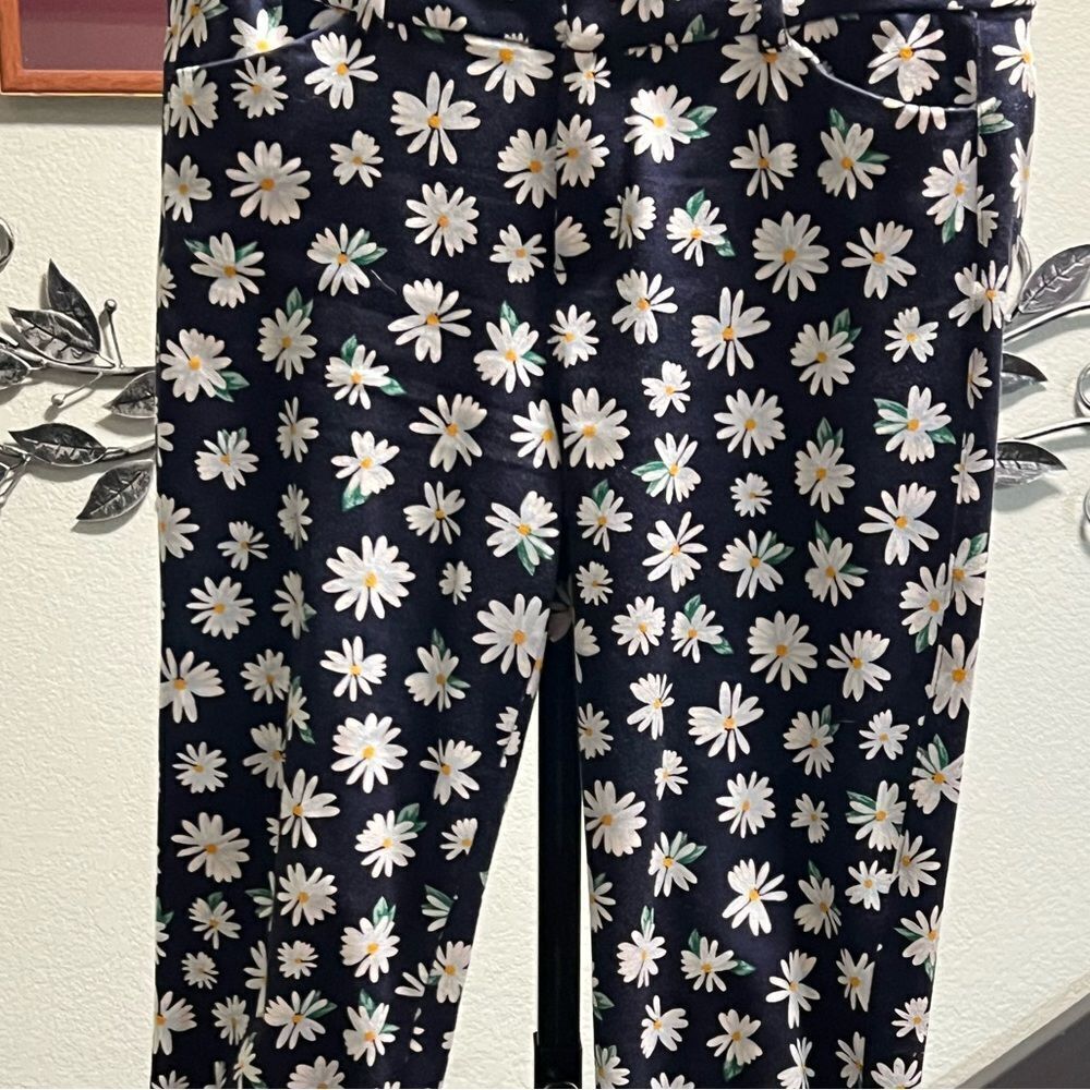 Old Navy Navy Blue Daisy Print Ankle Pants Size 4 #DP304